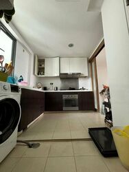 Waterfront Waves (D16), Condominium #437021781